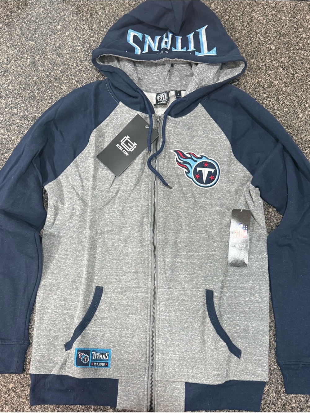 Tennessee Titans Zip Hoodie - Gray & Navy Adult Small NWT emblem on hood!! NFL